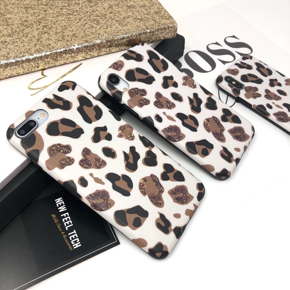 iPhone White Leopard Case - Picture 3 of 8